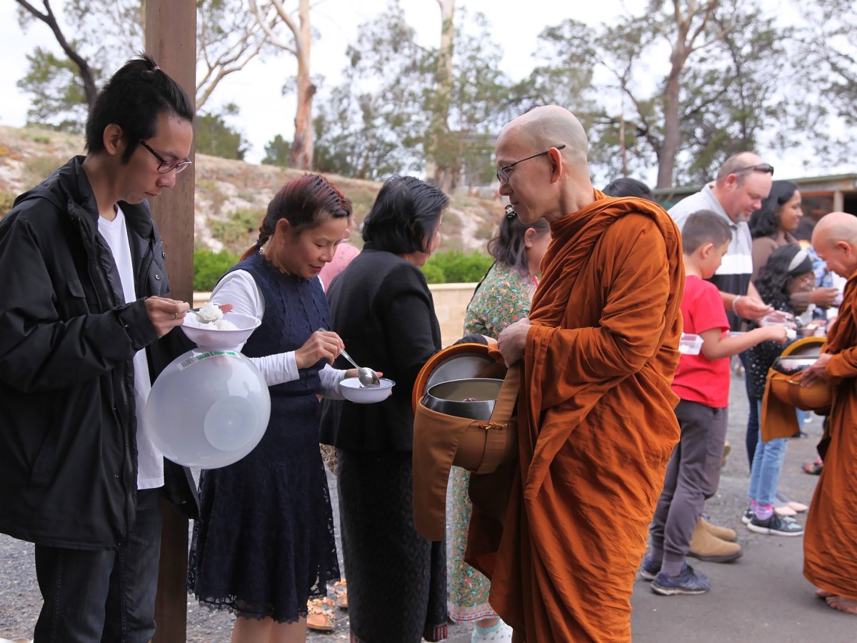 Robe Offering Ceremony for the New Year&nbsp;2021